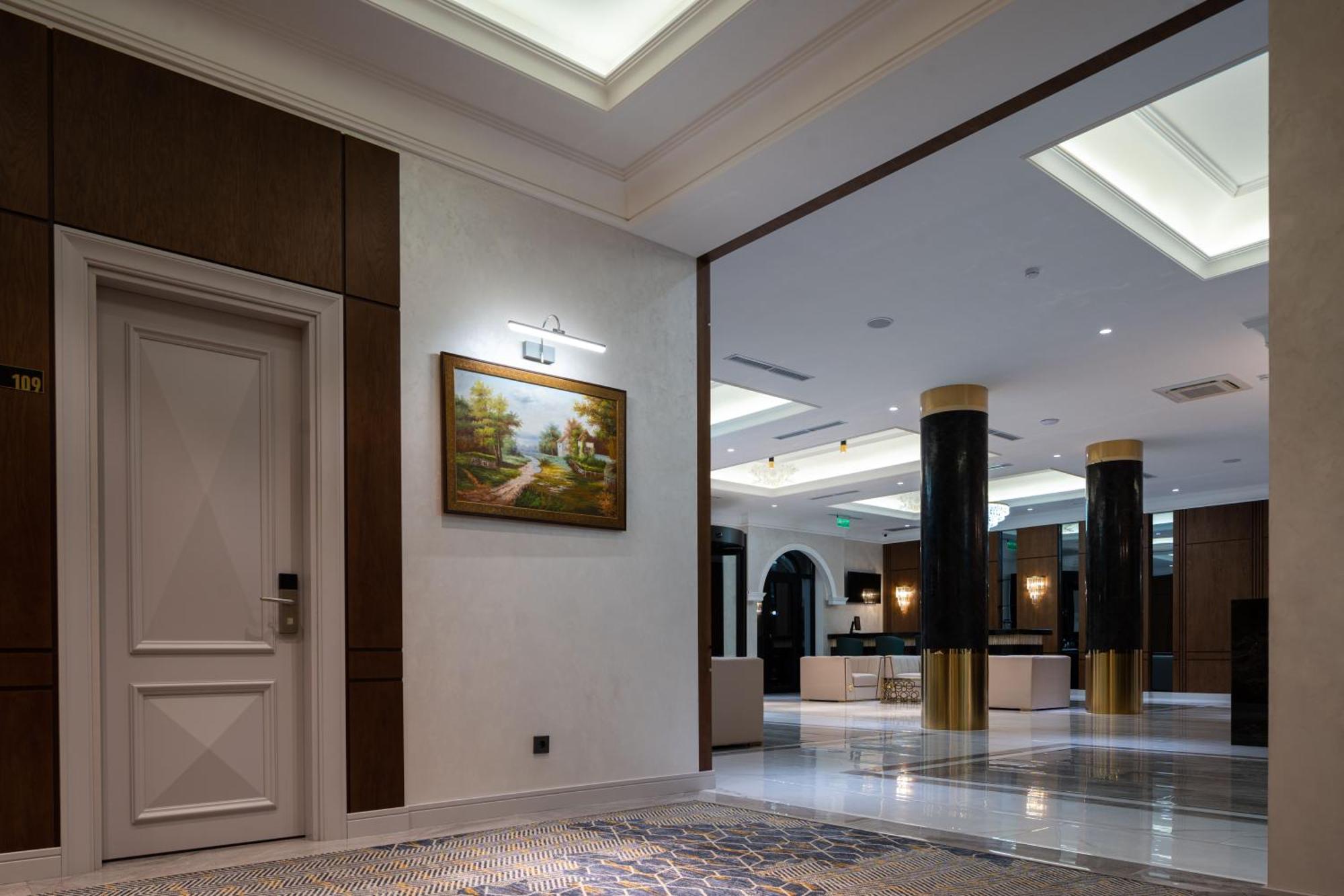 Frankfort Expo Hotel Tasken Kültér fotó