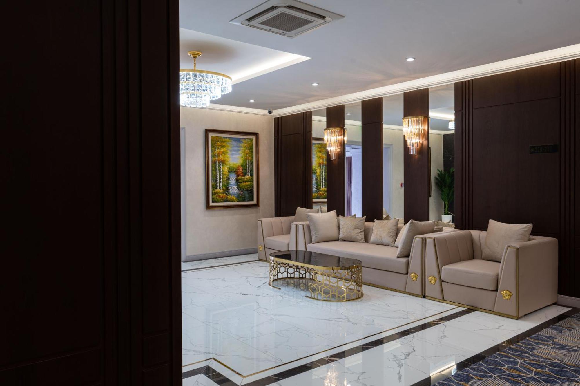 Frankfort Expo Hotel Tasken Kültér fotó