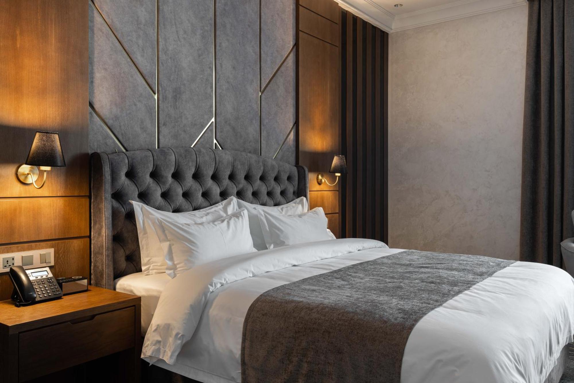 Frankfort Expo Hotel Tasken Kültér fotó