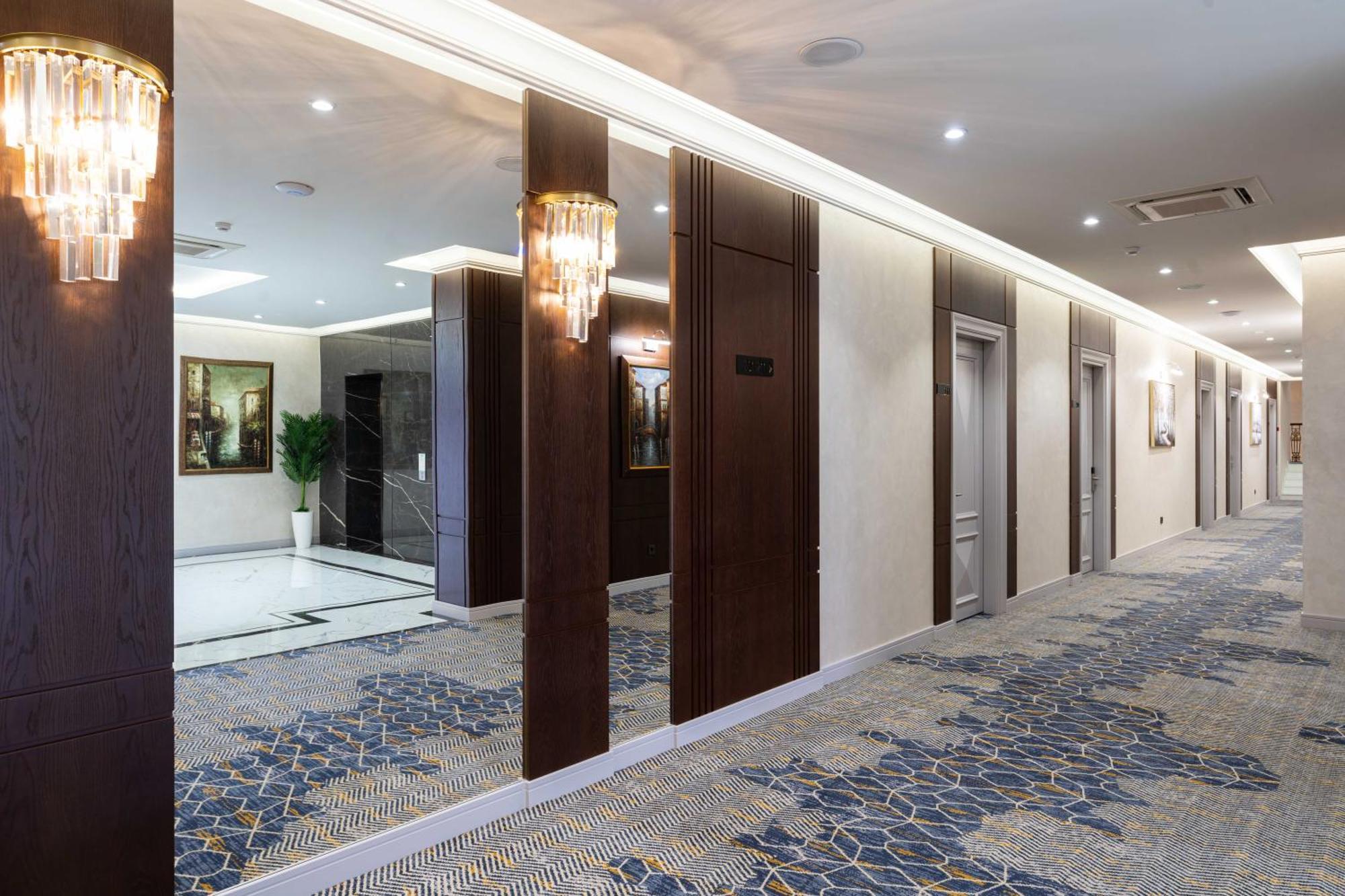 Frankfort Expo Hotel Tasken Kültér fotó