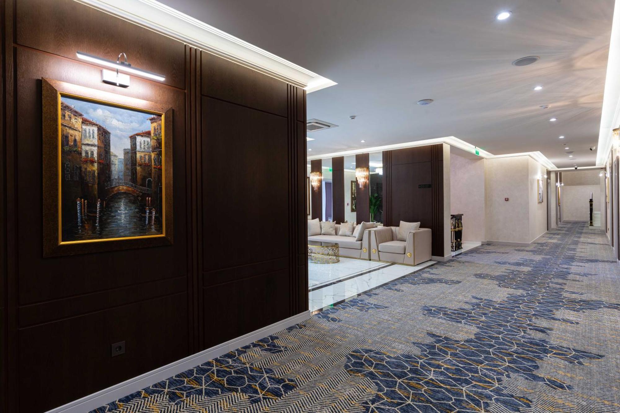 Frankfort Expo Hotel Tasken Kültér fotó
