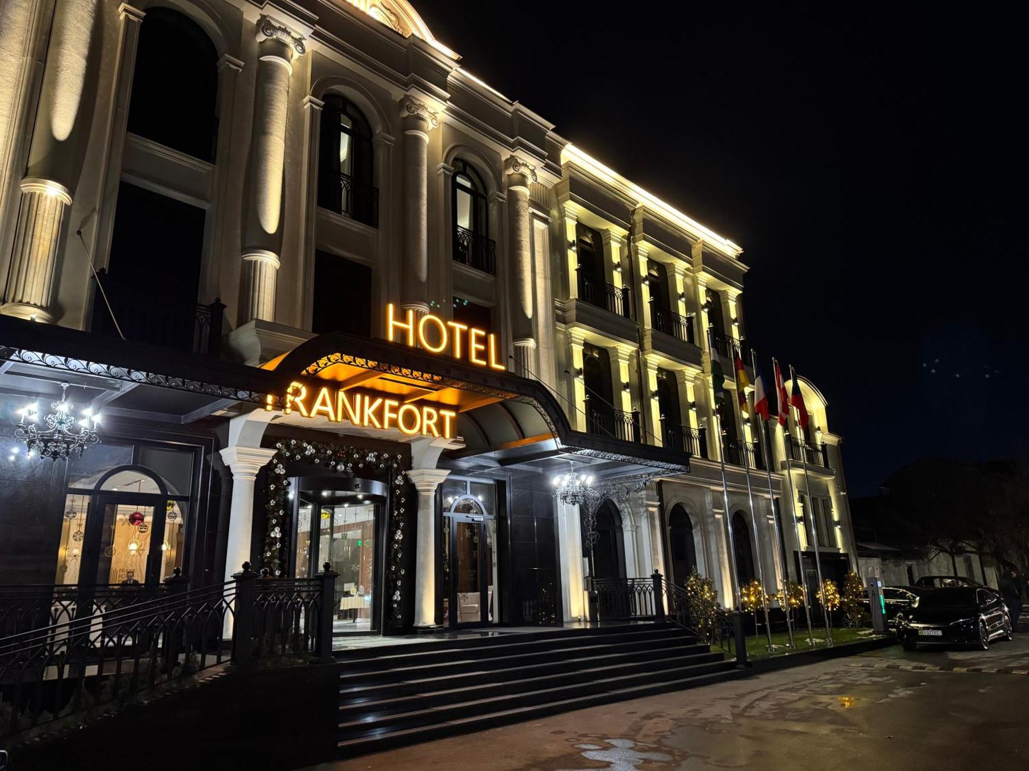Frankfort Expo Hotel Tasken Kültér fotó